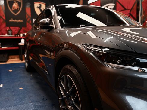 Used 2021 Ford Mustang Mach-E Select w/ Comfort/Appearance Package image 12