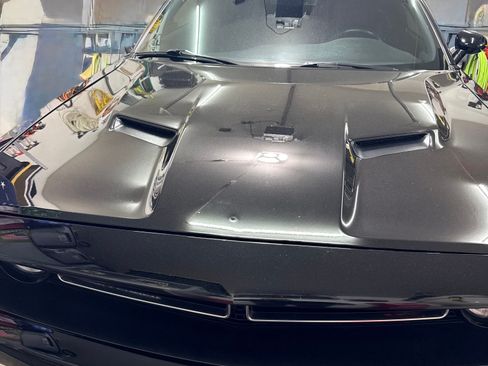 Used 2017 Dodge Challenger R/T image 21