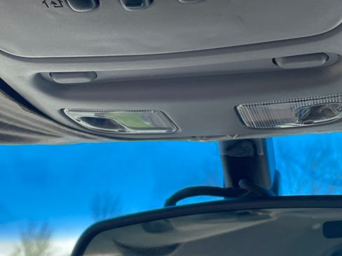 Used 2000 Buick Le Sabre Limited w/ Prestige Opt Pkg image 9