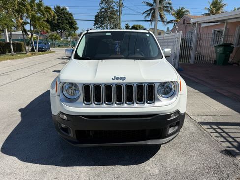 Used 2017 Jeep Renegade Limited image 11