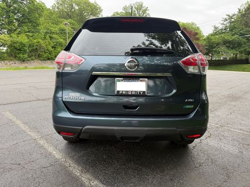 Used 2014 Nissan Rogue S AWD/4WD image 5