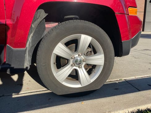 Used 2015 Jeep Patriot Latitude image 8