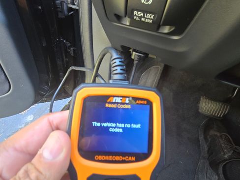 Used 2013 Volvo XC60 T6 Platinum image 10