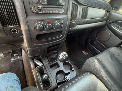 Used 2003 Dodge Ram 2500 Truck SLT image 8