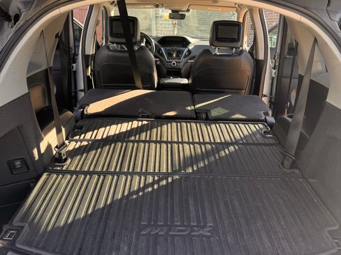 Used 2016 Acura MDX Sport Utility 4D image 17