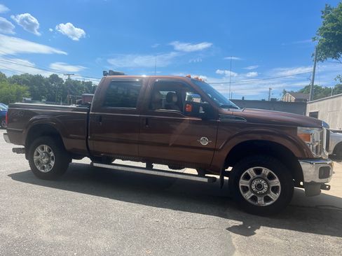 Used 2012 Ford F350 Lariat w/ Chrome Pkg AWD/4WD image 5