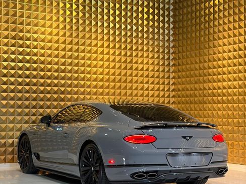 Used 2023 Bentley Continental GT Speed image 6