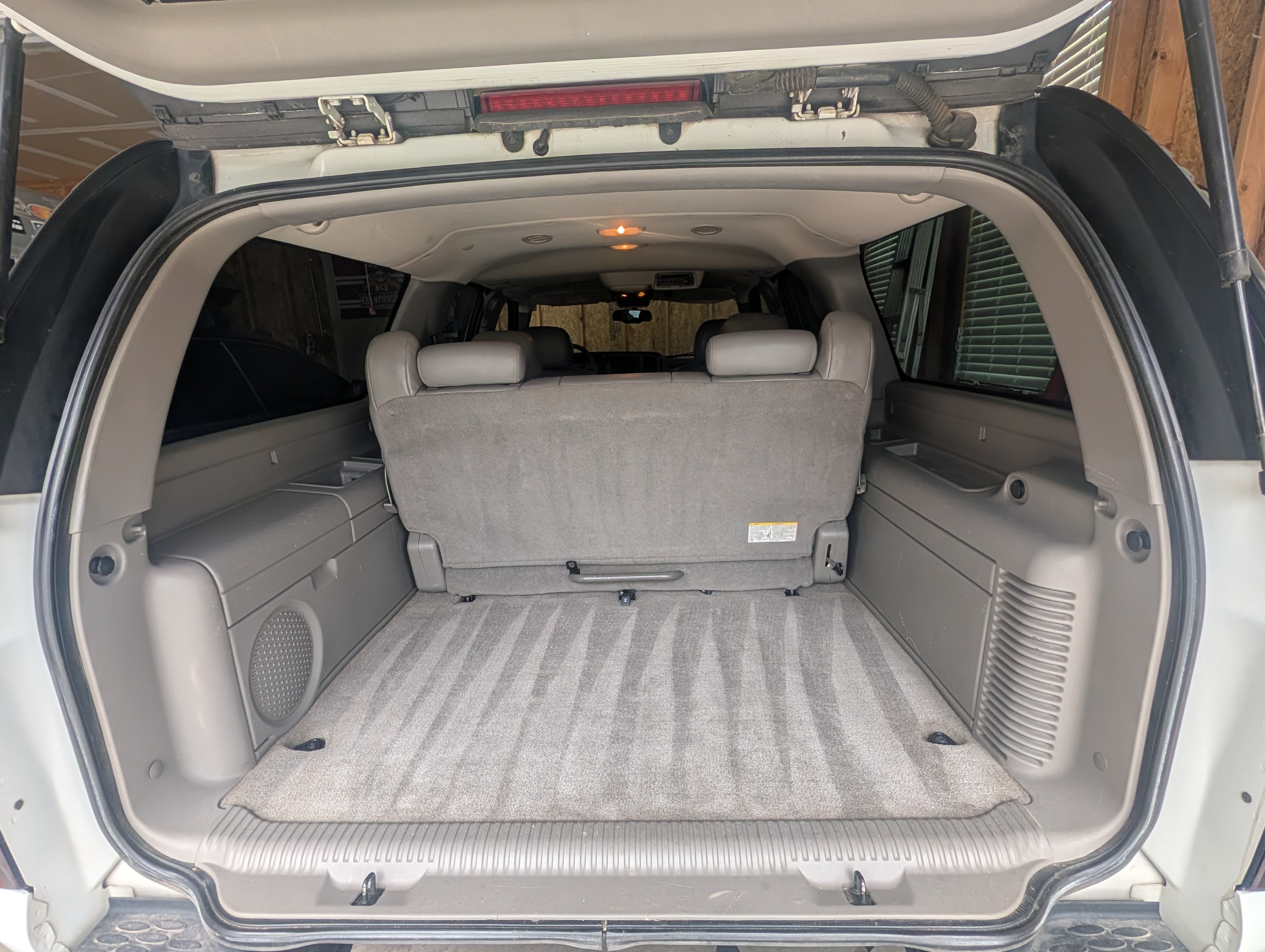 Used 2006 GMC Yukon XL Denali AWD/4WD image 6