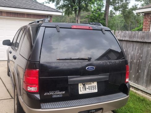 Used 2003 Ford Explorer Eddie Bauer RWD image 8