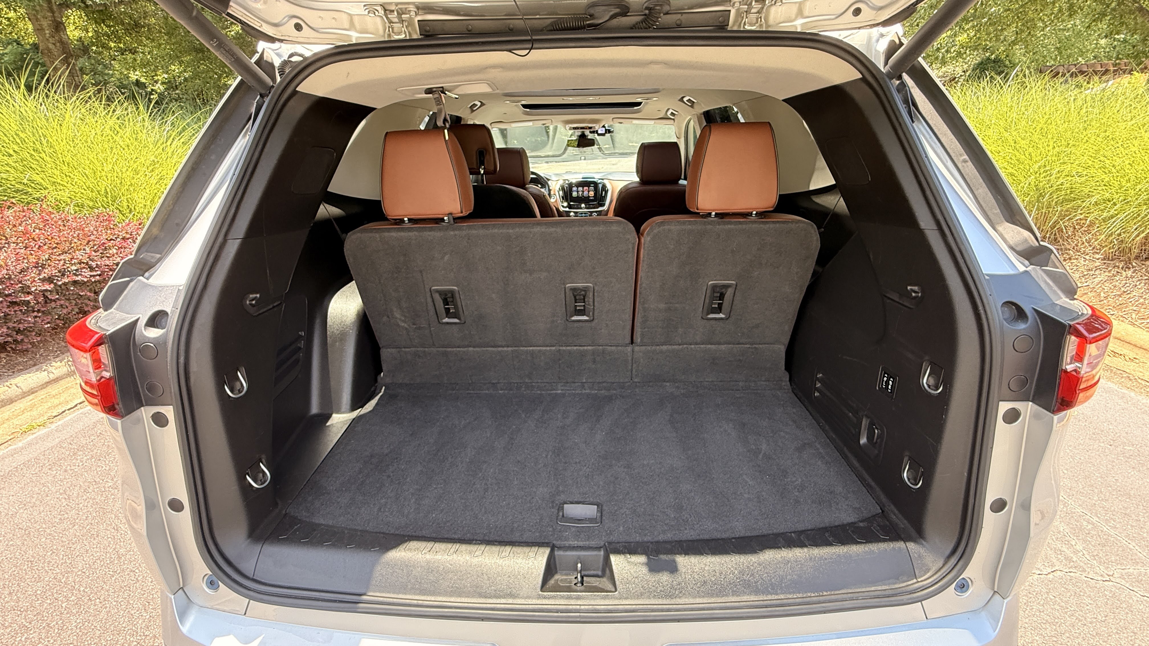 Used 2018 Chevrolet Traverse High Country AWD/4WD image 29