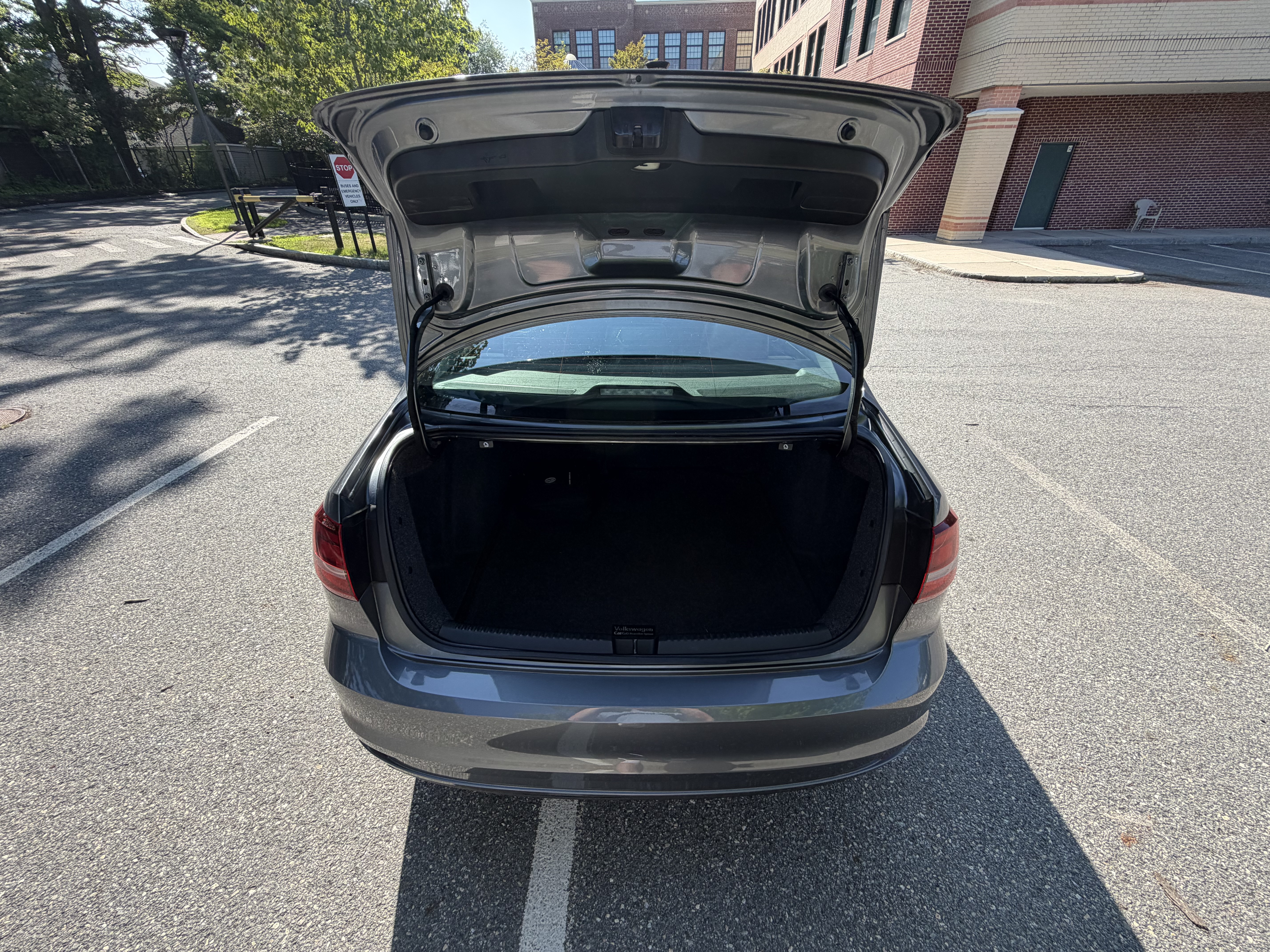 Used 2017 Volkswagen Jetta SE FWD image 15