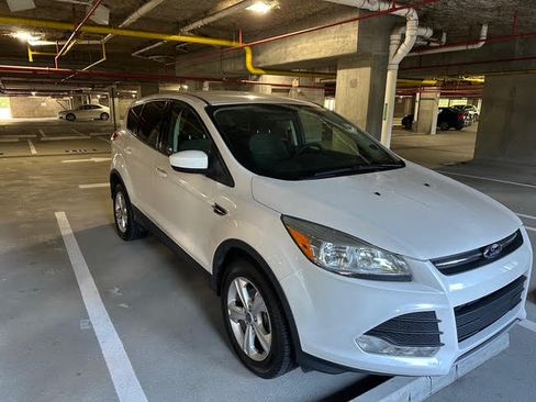 Used 2013 Ford Escape SE image 6