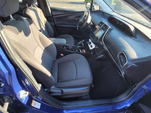 Used 2017 Toyota Prius Three Touring image 14