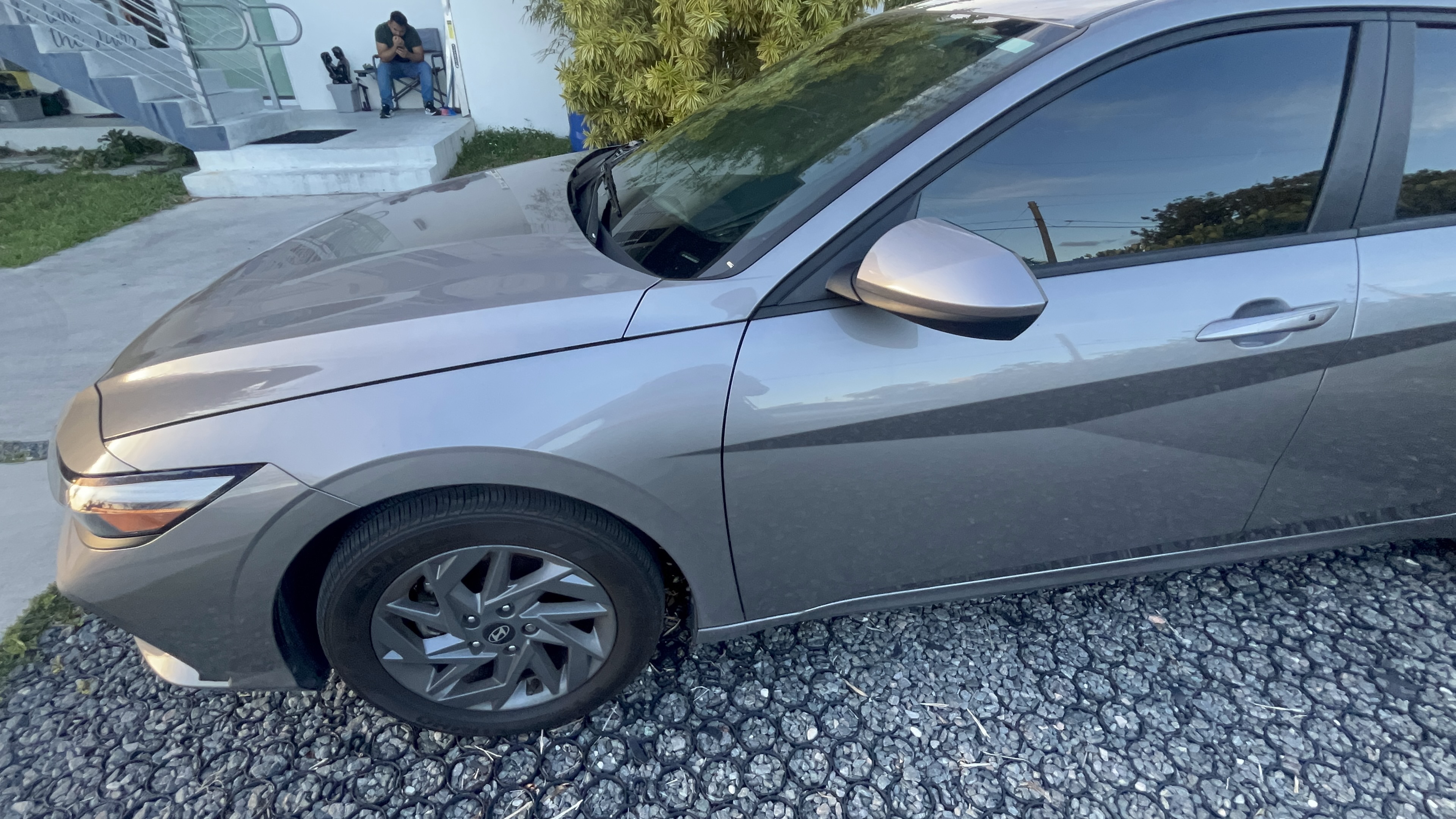 Used 2024 Hyundai Elantra SEL FWD image 8