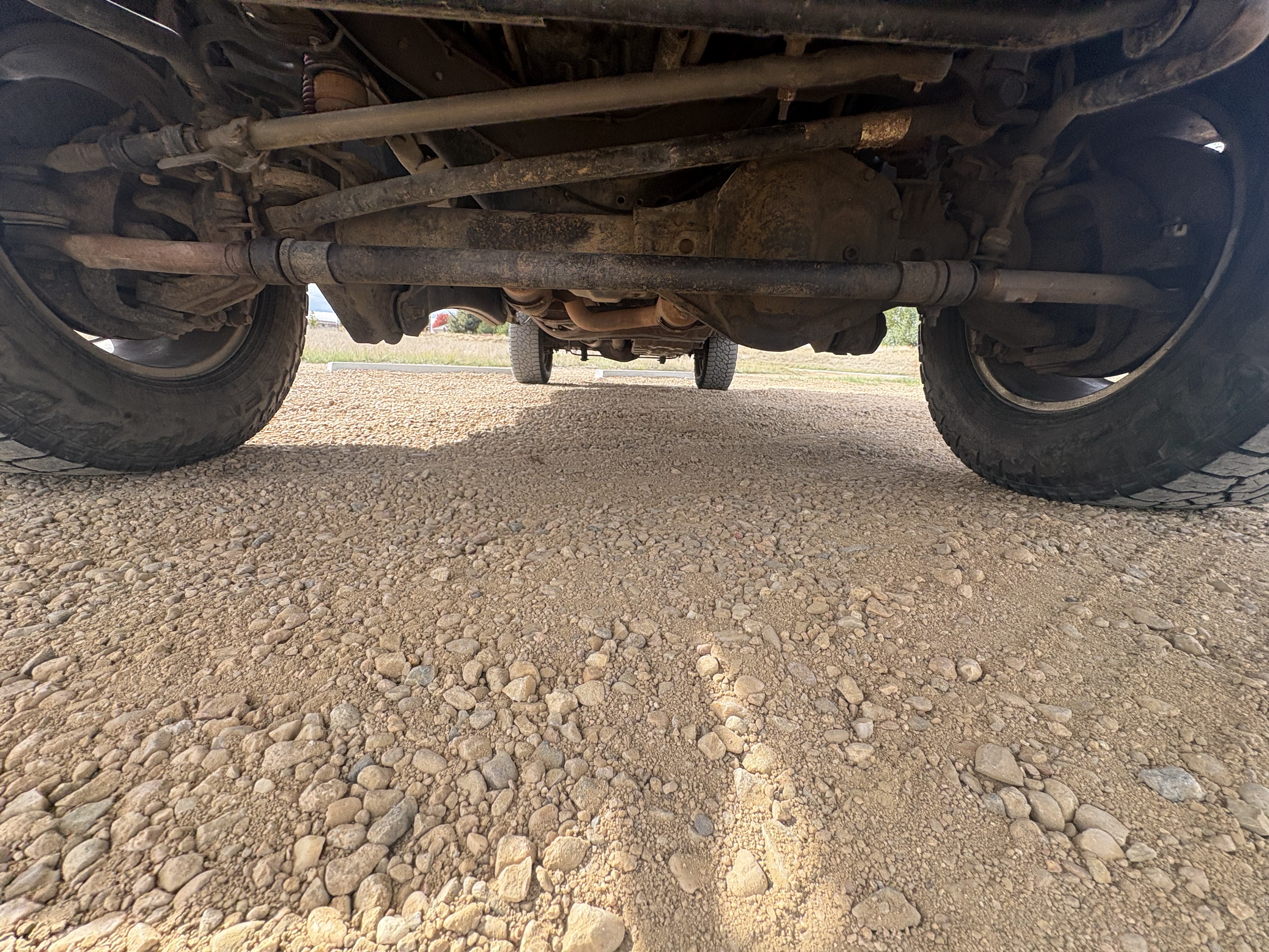 Used 2015 Ford F250 XLT w/ FX4 Off-Road Package AWD/4WD image 24