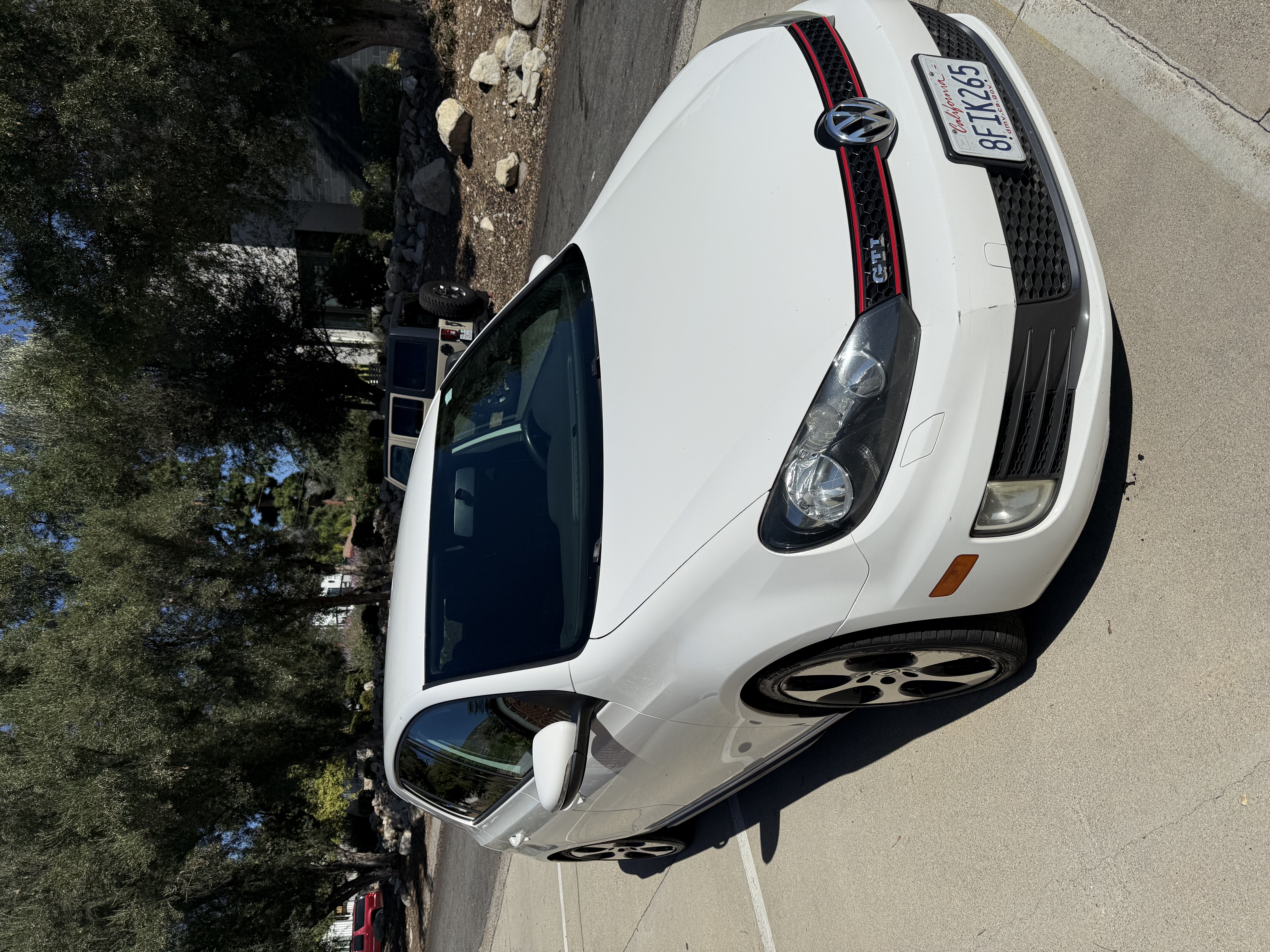 Used 2013 Volkswagen Golf 4-Door FWD image 13