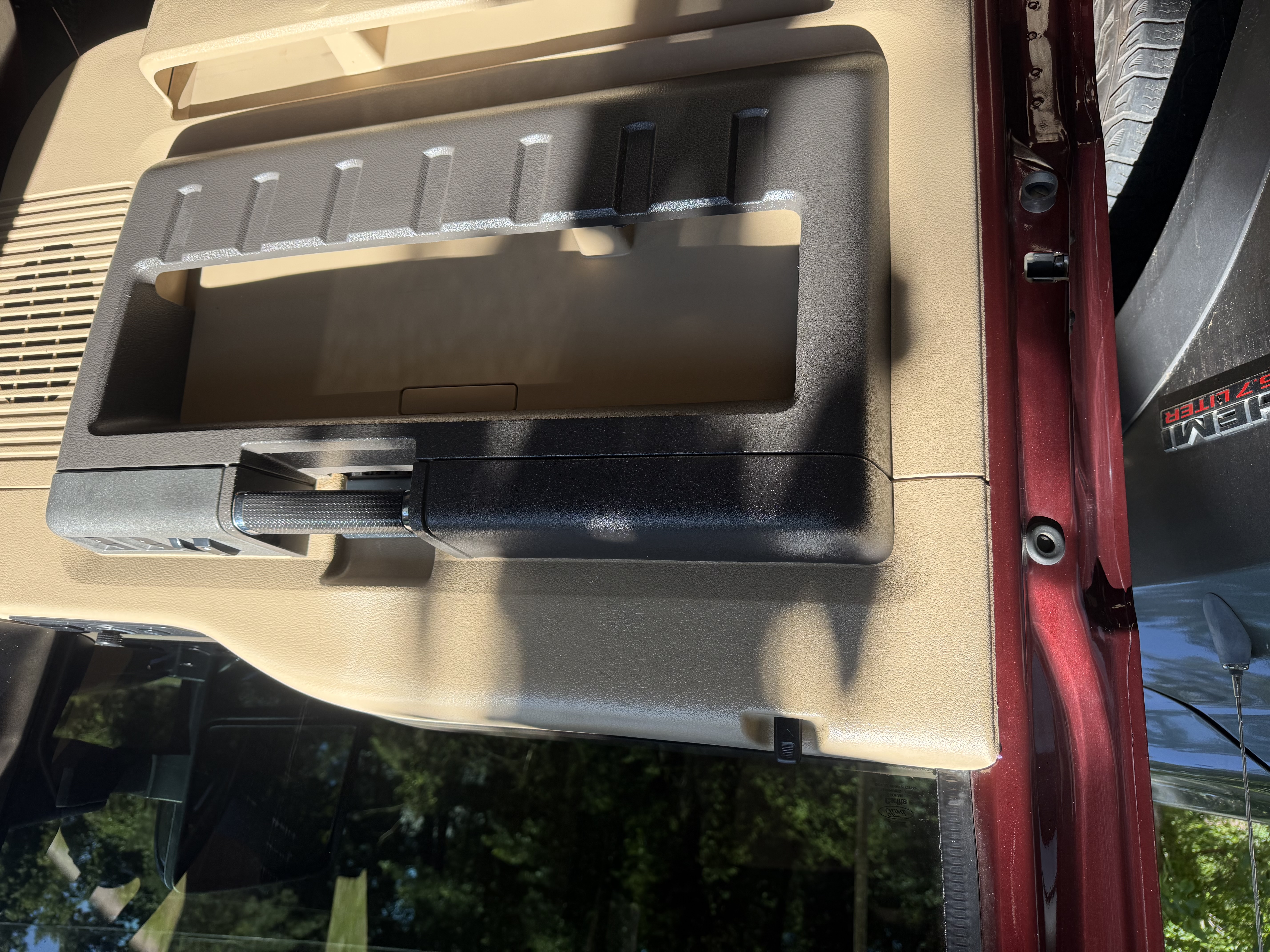 Used 2012 Ford F350 Lariat w/ Lariat Ultimate Pkg AWD/4WD image 25