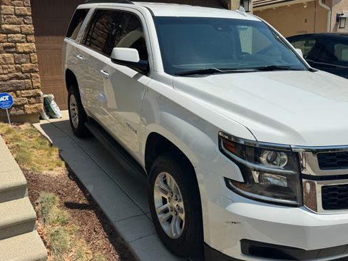 Used 2019 Chevrolet Tahoe LT image 10