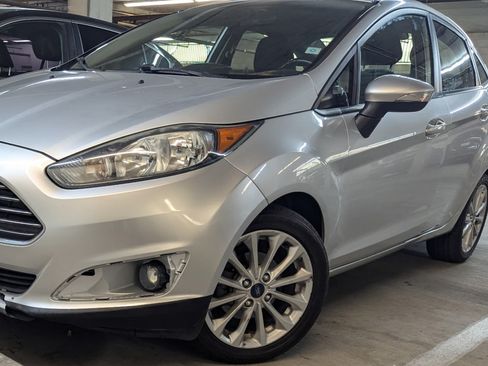 Used 2014 Ford Fiesta SE w/ Equipment Group 201A image 1