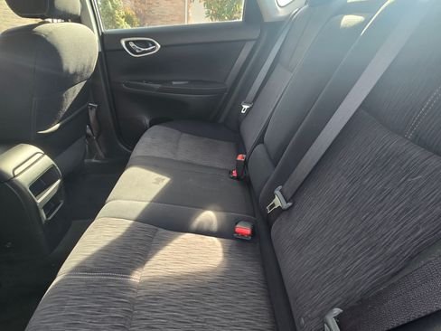 Used 2014 Nissan Sentra SV w/ SV Driver Package image 9