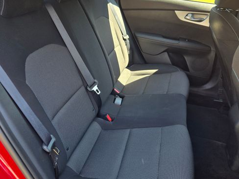 Used 2023 Kia Forte LXS w/ LXS Technology Package FWD image 10
