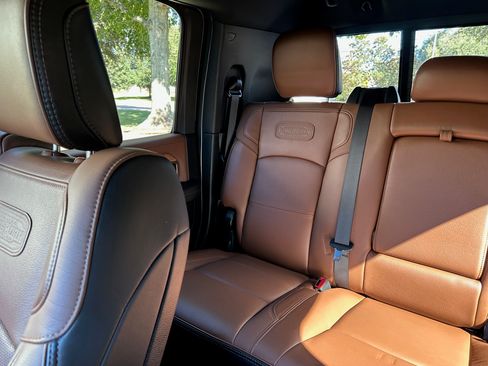 Used 2022 RAM 3500 Limited image 11