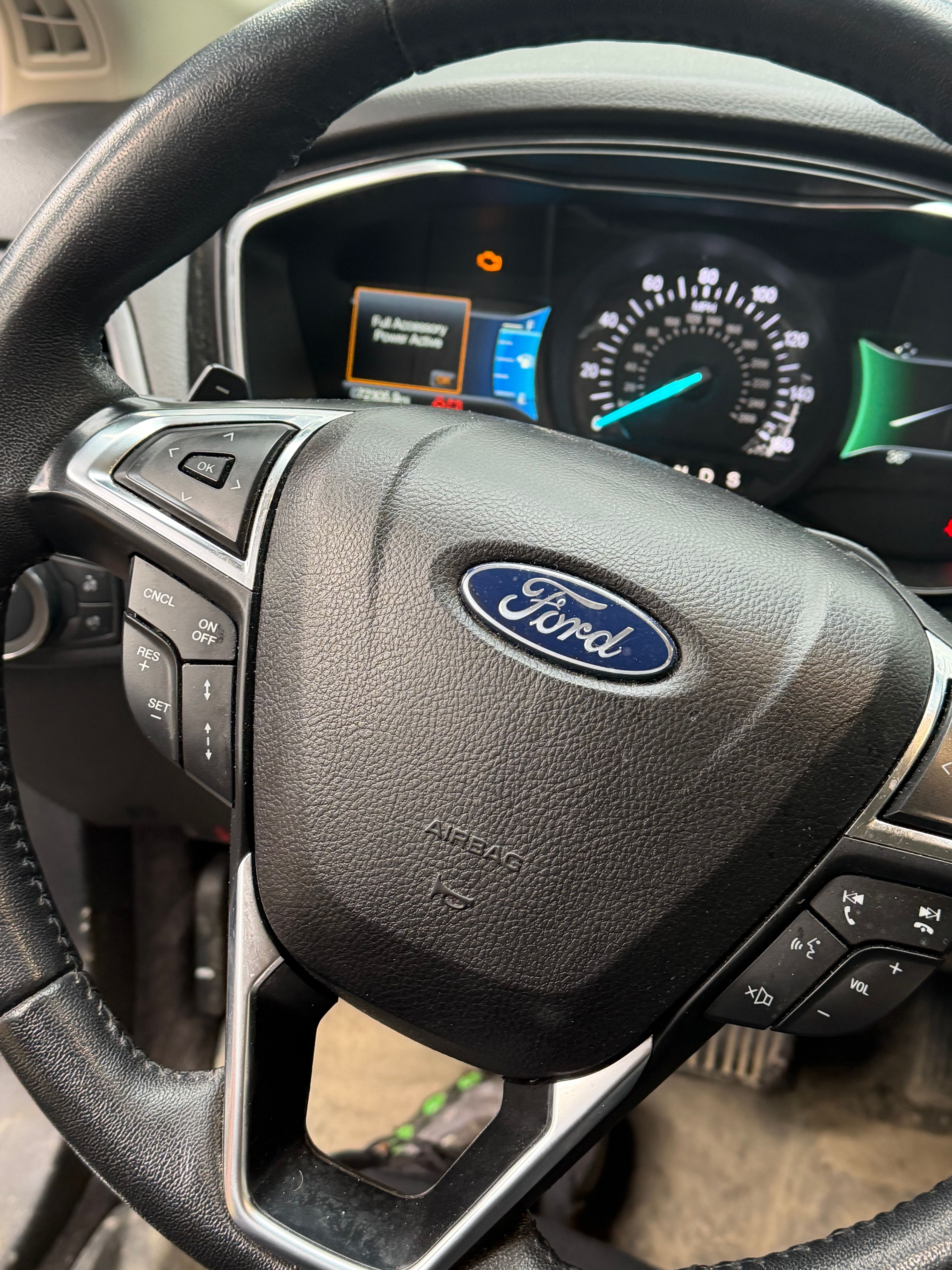 Used 2020 Ford Fusion Titanium AWD/4WD image 9