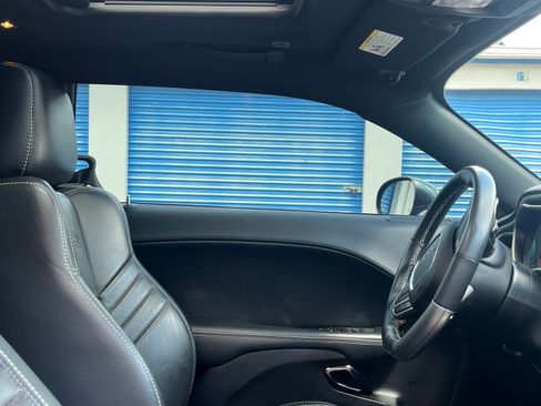 Used 2019 Dodge Challenger SRT Hellcat Redeye RWD image 8