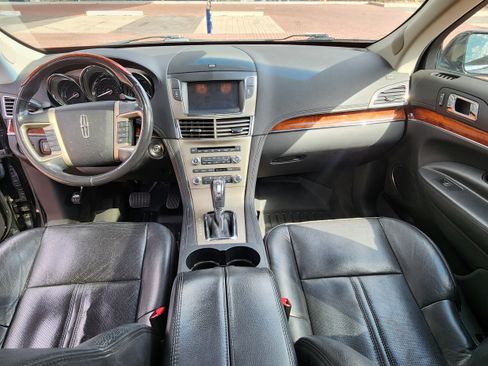 Used 2011 Lincoln MKT AWD w/ 101A Rapid Spec Order Code image 13