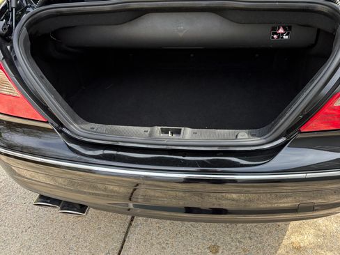 Used 2009 Mercedes-Benz CLK 550 Cabriolet image 11