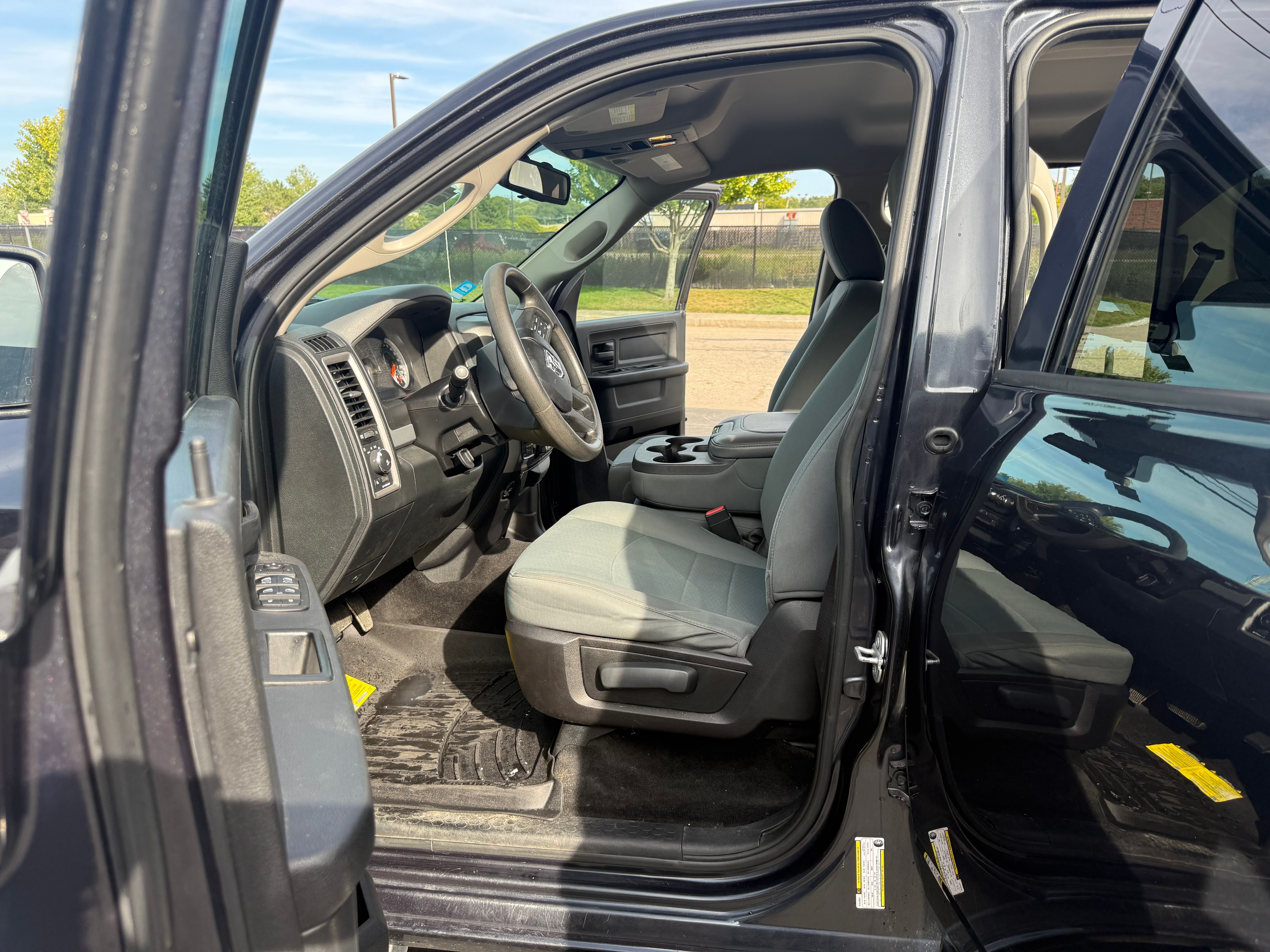 Used 2015 RAM 1500 Express AWD/4WD image 8