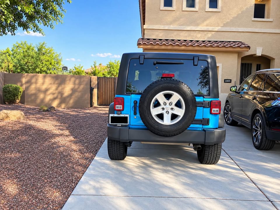 Used 2018 Jeep Wrangler Unlimited Sport S AWD/4WD image 2