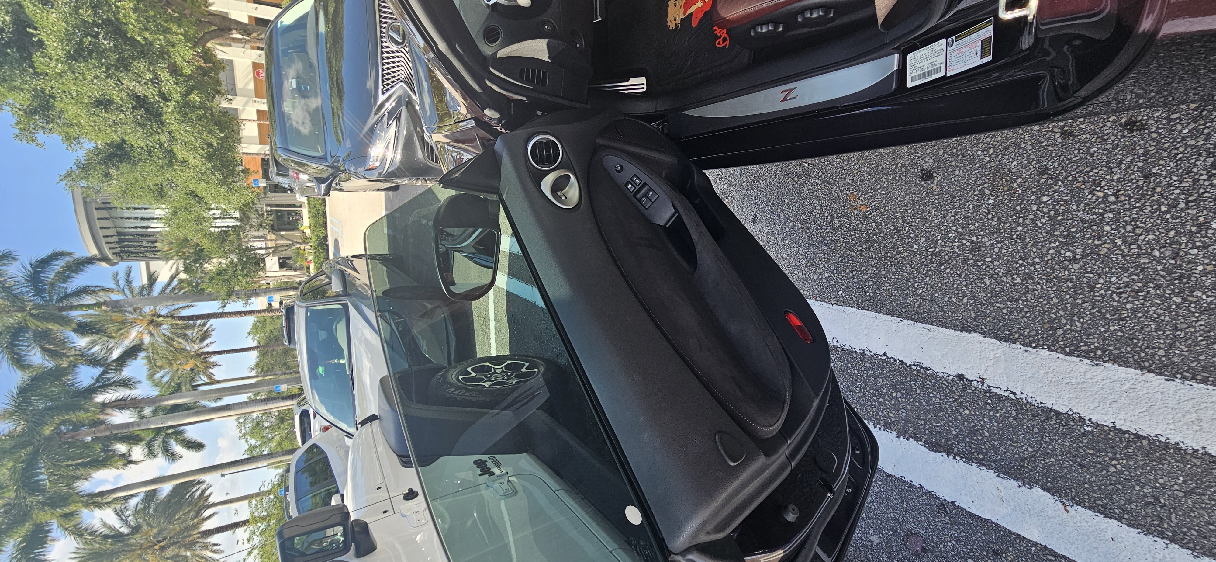 Used 2016 Nissan 370Z Touring Sport RWD image 9