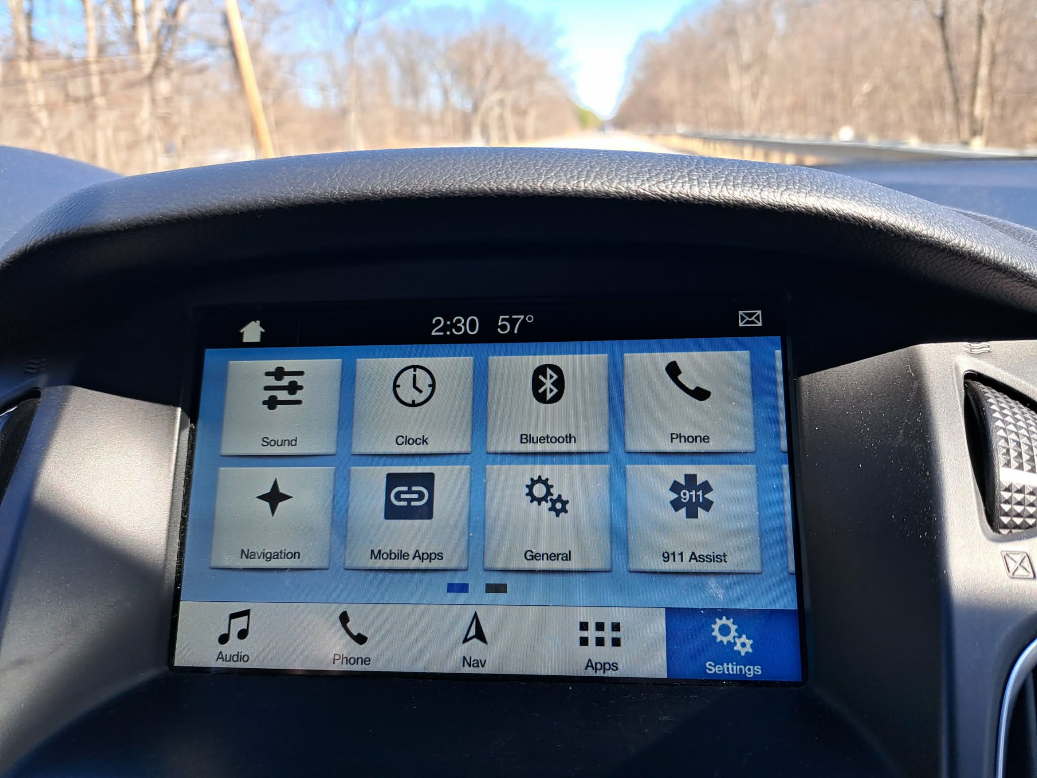Used 2018 Ford Focus SEL w/ Cold Weather Package FWD image 25