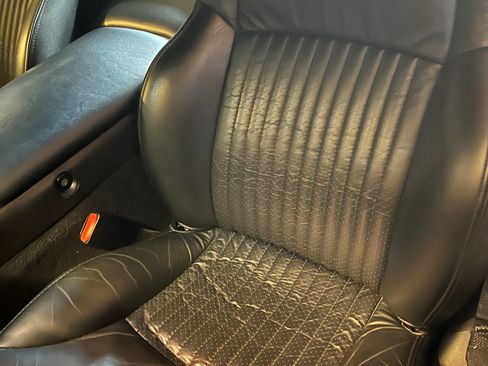 Used 2004 Chevrolet Corvette Z06 w/ Z06 Preferred Equipment Group RWD image 9