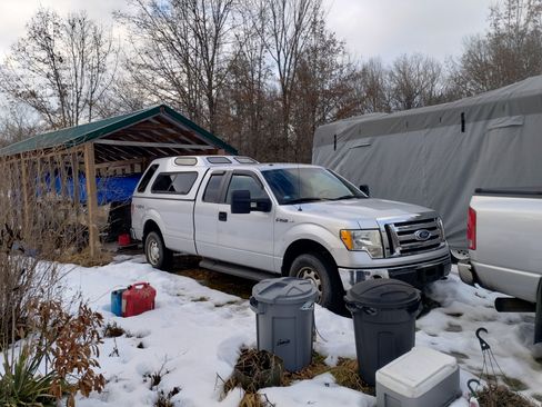 Used 2010 Ford F150 XLT image 6