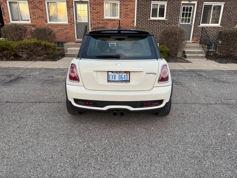 Used 2011 MINI Cooper S image 5