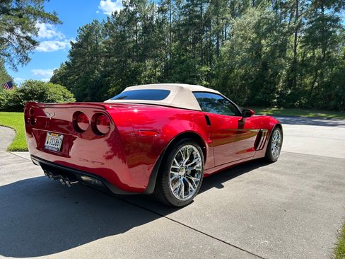Used 2013 Chevrolet Corvette Grand Sport w/ 3LT Preferred Equipment Group image 10