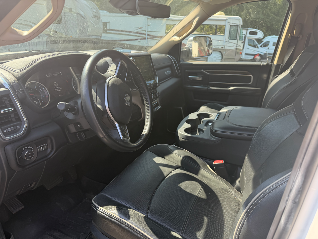 Used 2021 RAM 3500 Laramie w/ Safety Group AWD/4WD image 11