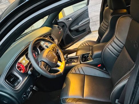 Used 2023 Dodge Charger SRT Hellcat w/ Harman/Kardon Audio Group image 2