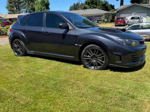 Used 2010 Subaru Impreza WRX STI AWD/4WD image 12