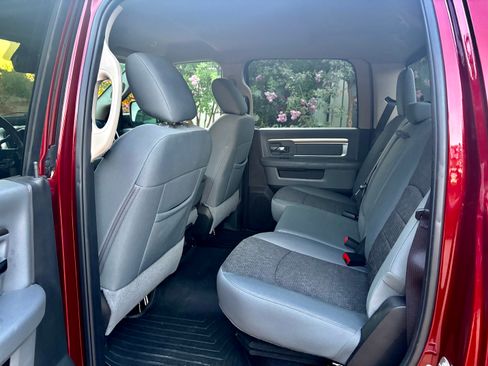 Used 2018 RAM 2500 Big Horn AWD/4WD image 24