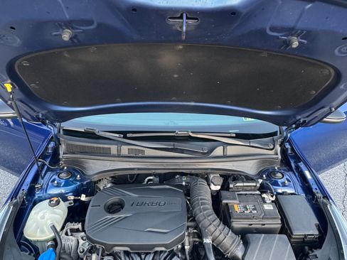 Used 2021 Kia Forte GT w/ GT2 Package FWD image 9