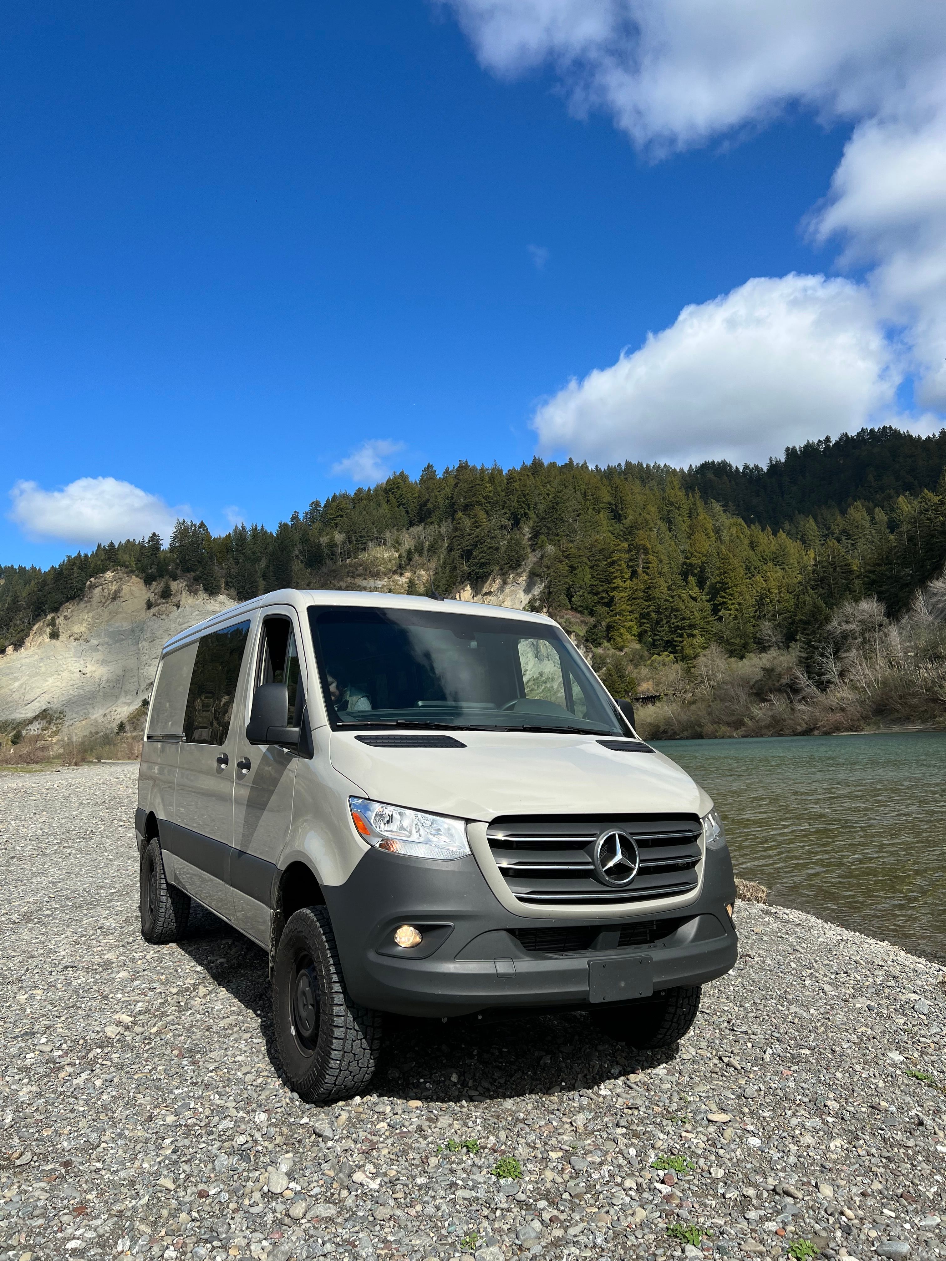 Used 2021 Mercedes-Benz Sprinter 2500 image 28