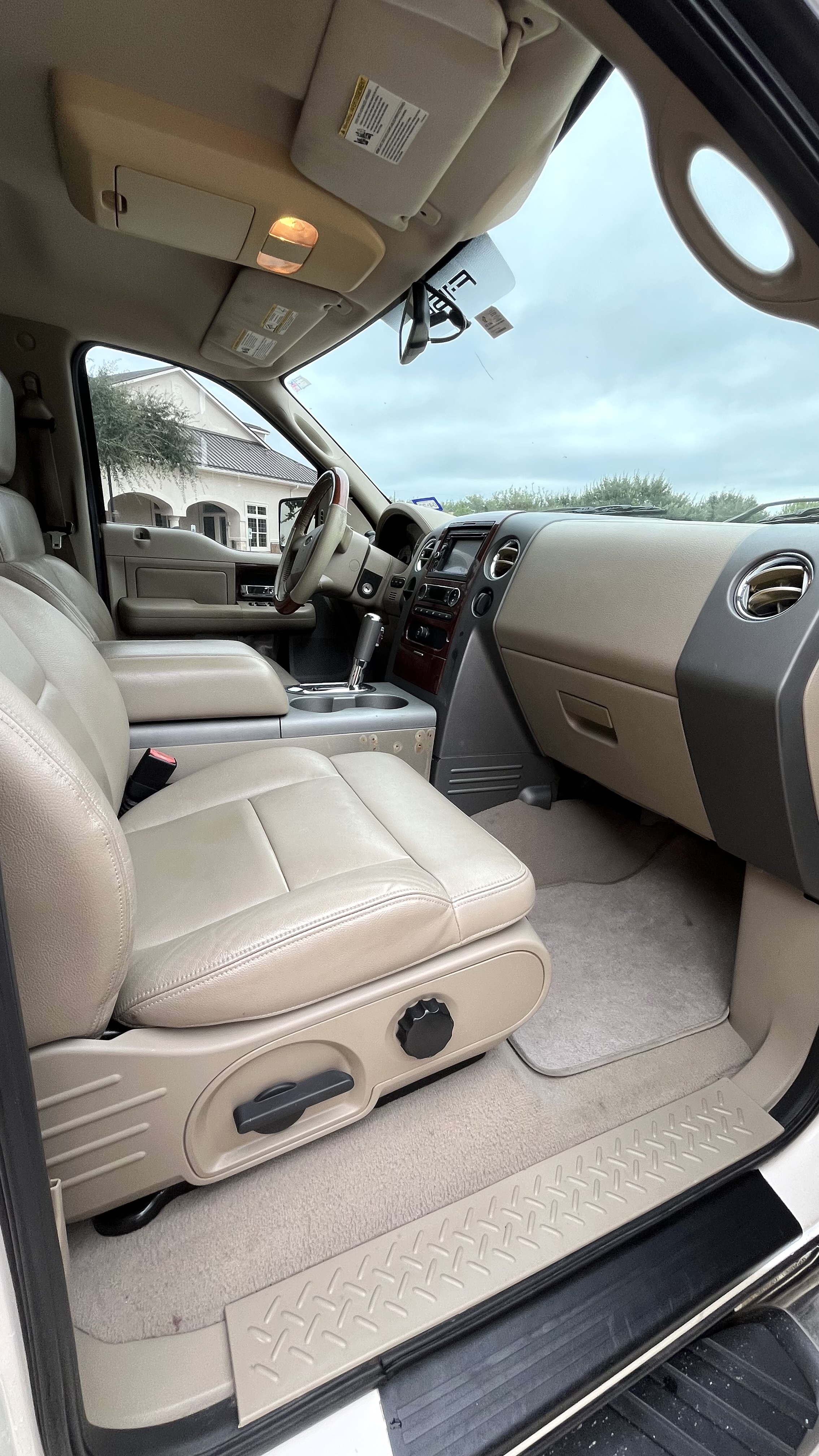 Used 2008 Ford F150 Lariat RWD image 22