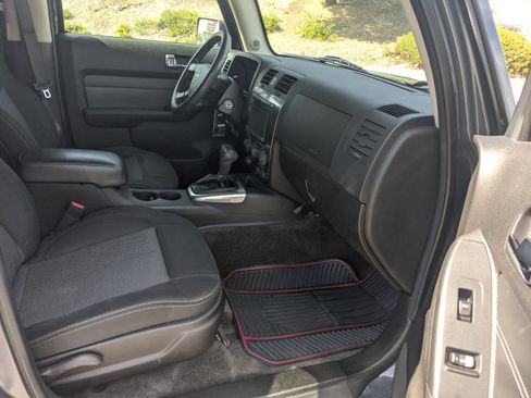 Used 2008 HUMMER H3 x Sport Utility 4D image 14