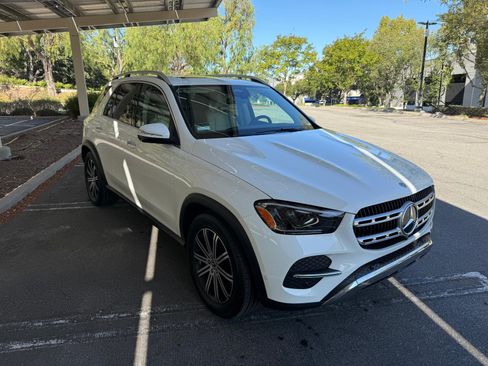 Used 2026 Mercedes-Benz GLE 350 4MATIC image 1