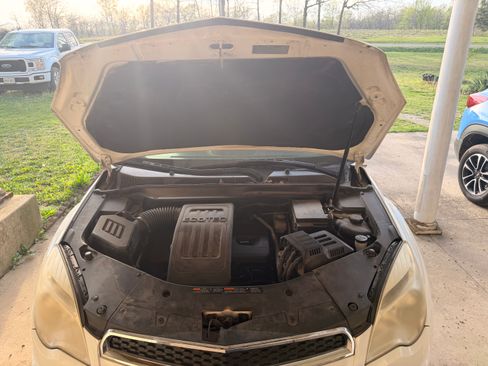 Used 2012 Chevrolet Equinox LT w/ Driver Convenience Package image 22