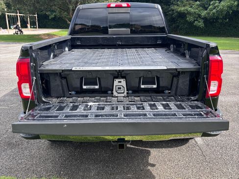 Used 2017 Chevrolet Silverado 1500 LTZ w/ Sport Package AWD/4WD image 24
