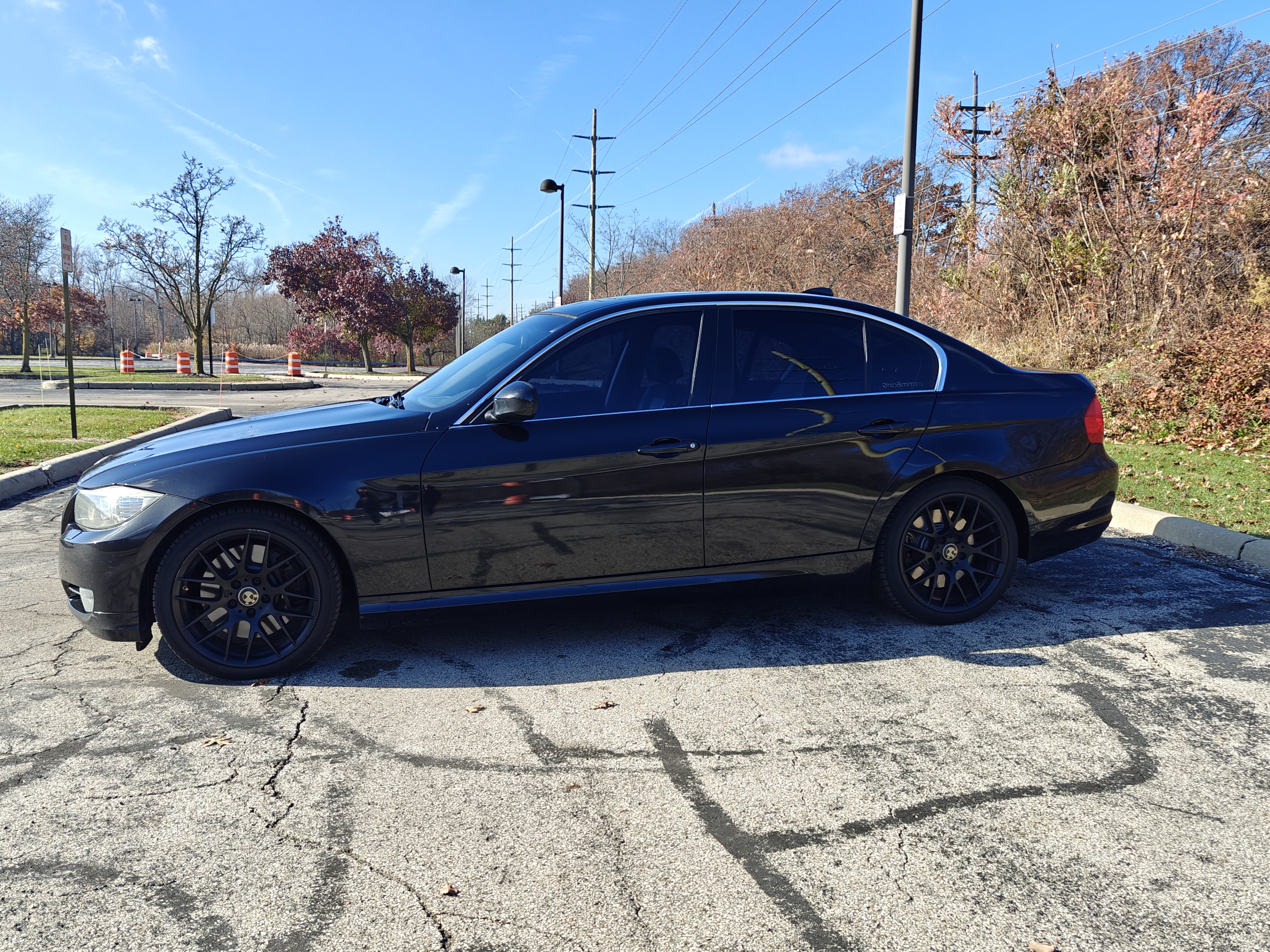 Used 2009 BMW 335i xDrive Sedan AWD/4WD image 6